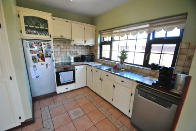 Photo of Mount Heaton, Roscrea, Co. Offaly, E53 TK50