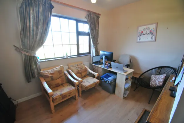 Photo of Mount Heaton, Roscrea, Co. Offaly, E53 TK50