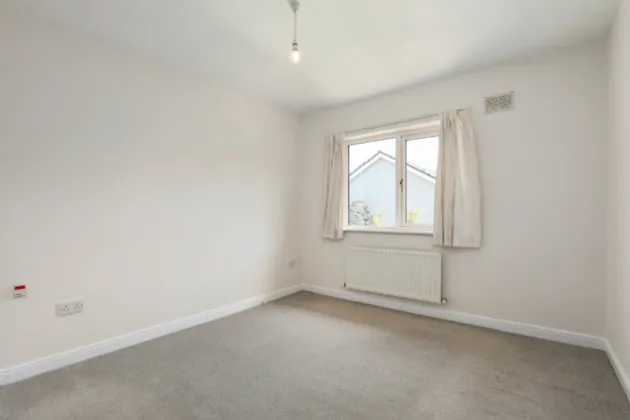 Photo of 36 Woodfield, Rathfarnham, Dublin 16, D16 H3K7