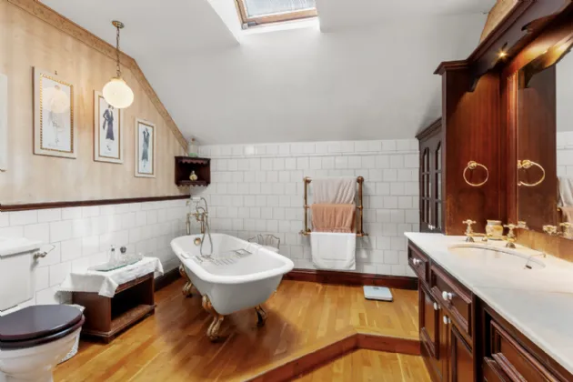 Photo of 'Two Trees' & 'The Barn', Dromkeal, Ballylickey, Co. Cork, P75 YD91