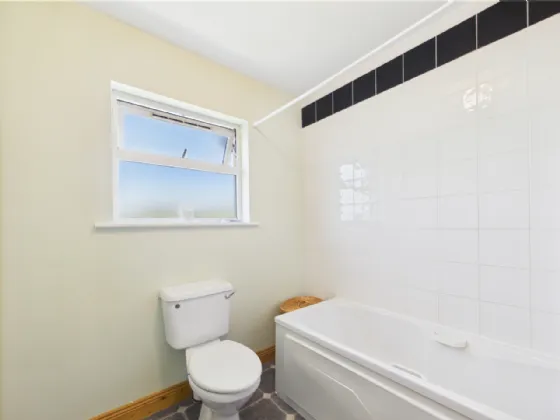 Photo of 69 Marlstone Manor, Brittas Road, Thurles, Co. Tipperary, E41 P4V6