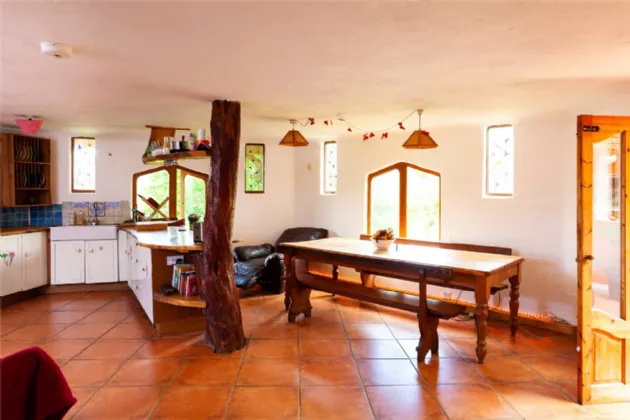 Photo of Honeycomb and Honeypot Annex, Derryduff More, Coomhola, Bantry, Co. Cork, P75WD52