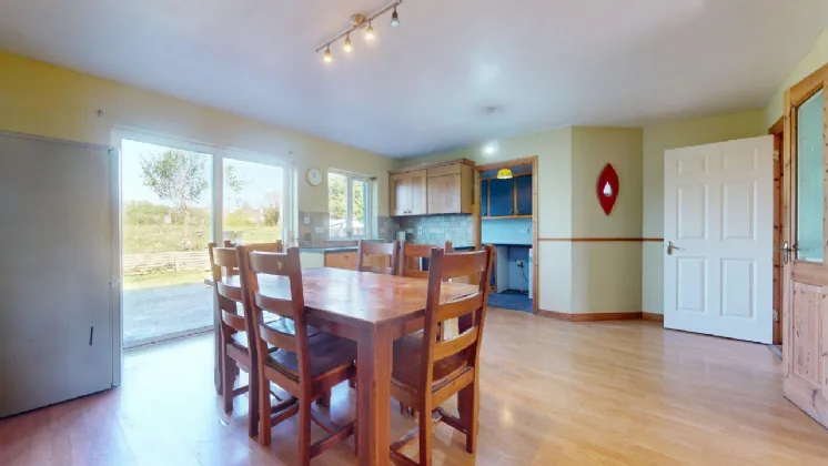 Photo of 10 Glencarra, Castlebar, Co. Mayo, F23 V098