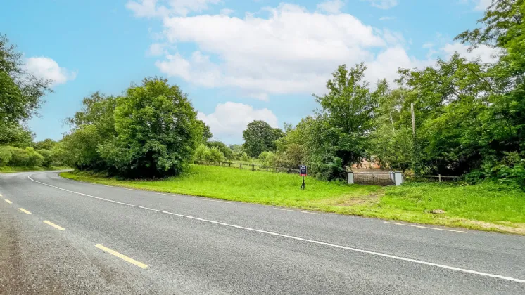Photo of Derelict Bungalow On Circa 1.59 Acr, Brownsbarn, Thomastown, Co Kilkenny, R95 AK5V