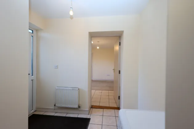 Photo of 6 Lynnbury Terrace, Mullingar, Co. Westmeath, N91 Y7X0