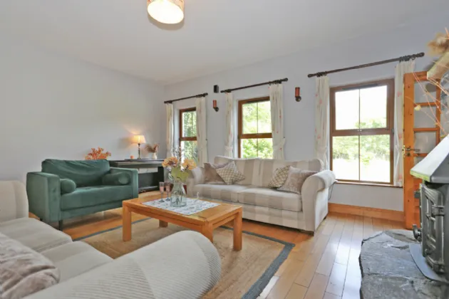 Photo of Ard Cloch, Reaskaun, Larchill, Ennis, Co Clare, V95 EDE2