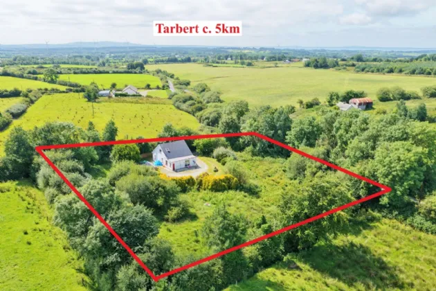 Photo of Tarmons East, Tarbert, Co Kerry, V31EN12