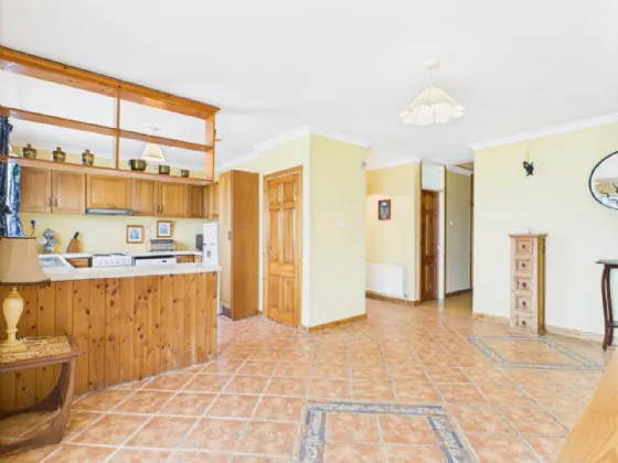 Photo of 16 Castlefield, Kilkee, Co. Clare, V15 K351