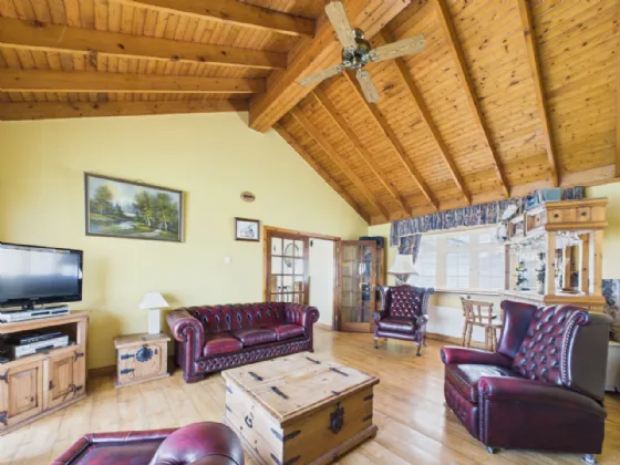 Photo of 16 Castlefield, Kilkee, Co. Clare, V15 K351