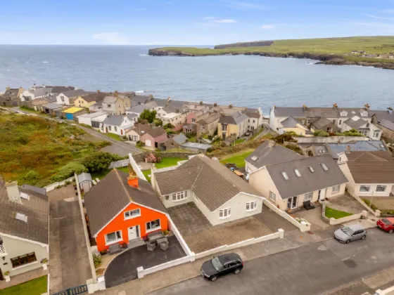 Photo of 16 Castlefield, Kilkee, Co. Clare, V15 K351