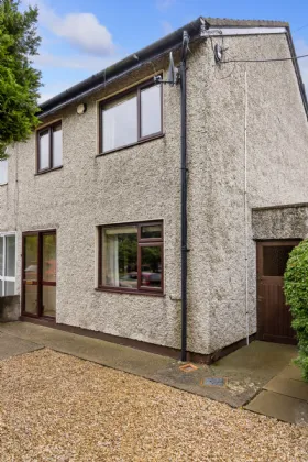 Photo of 6 Rathsallagh Park, Shankill, Co. Dublin, D18 HW98