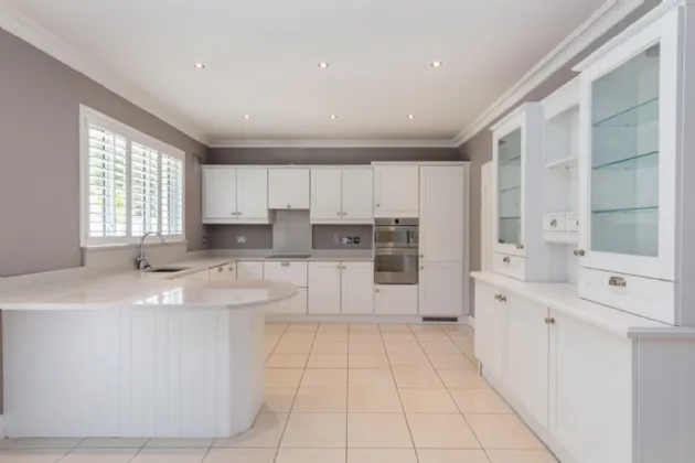 Photo of 13 Holmwood, Cabinteely, Dubin 18, D18 XV63