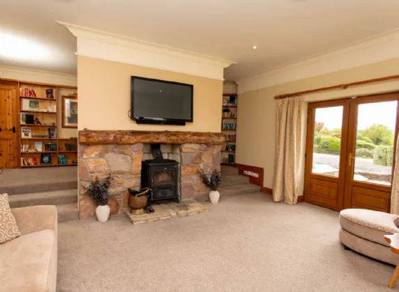 Photo of Cappaclogh East, Camp, Co. Kerry, V92 PX88