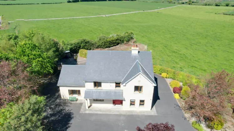 Photo of Cross Aghaboe, Ballacolla,, Co.Laois, R32X952