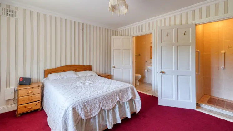 Photo of Cross Aghaboe, Ballacolla,, Co.Laois, R32X952