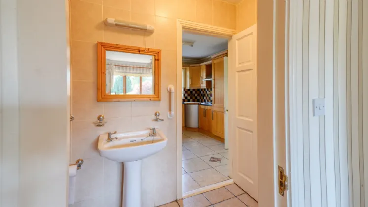 Photo of Cross Aghaboe, Ballacolla,, Co.Laois, R32X952