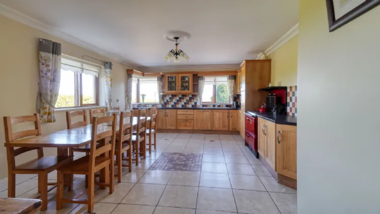 Photo of Cross Aghaboe, Ballacolla,, Co.Laois, R32X952