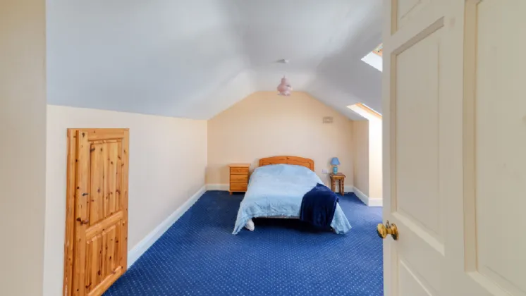 Photo of Cross Aghaboe, Ballacolla,, Co.Laois, R32X952