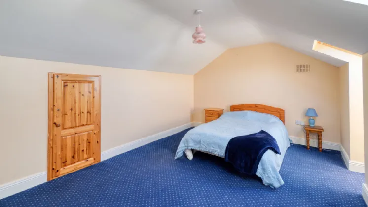 Photo of Cross Aghaboe, Ballacolla,, Co.Laois, R32X952