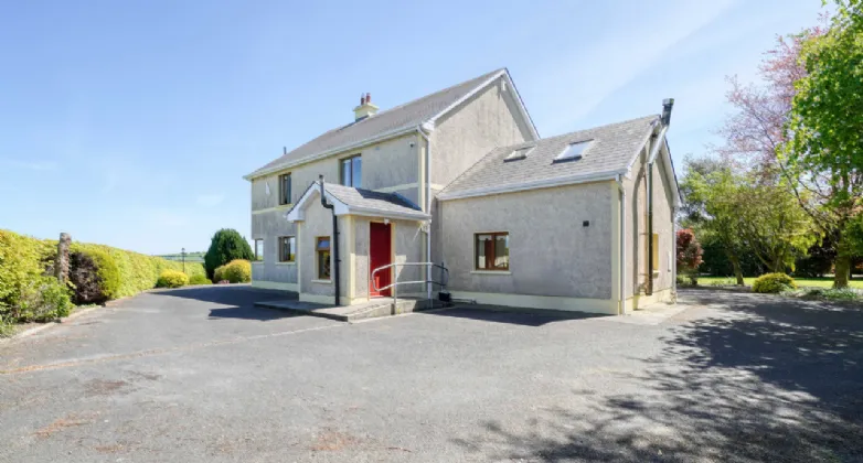 Photo of Cross Aghaboe, Ballacolla,, Co.Laois, R32X952