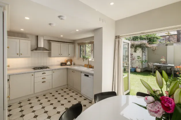 Photo of 15 Lomond Avenue, Fairview, Dublin 3, D03 E9F2