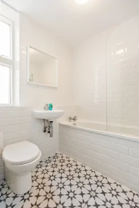 Photo of 12 Earl Court, Adelaide Road, Dublin 2, D02 FD29