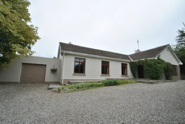 Photo of Carrig, Roscrea, Co Tipperary, E53 E293