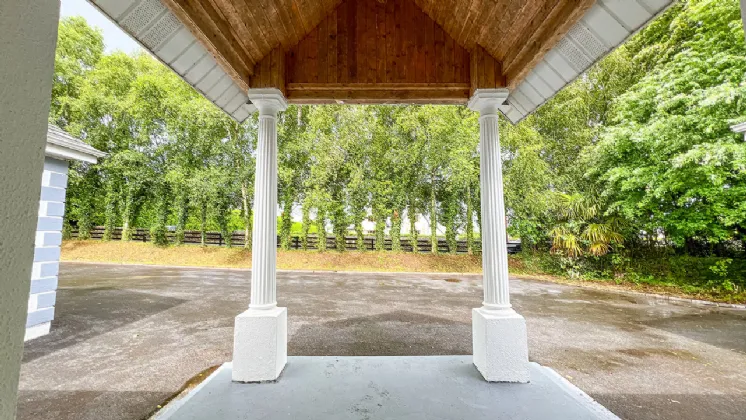 Photo of Tall Trees, Jerpoint West, Station Road, Thomastown, Co Kilkenny, R95 H2D7