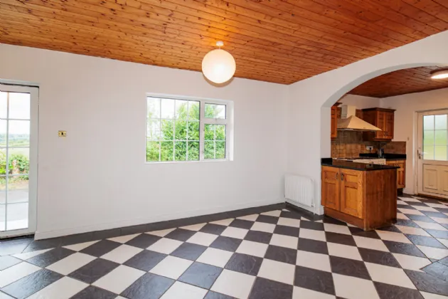 Photo of Tall Trees, Jerpoint West, Station Road, Thomastown, Co Kilkenny, R95 H2D7