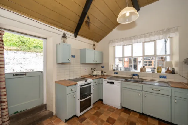 Photo of Ballynona Cottage, Ballynona South, Midleton, Co Cork, P25 E009