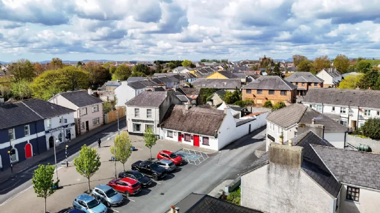 Photo of The Thatch Bar, Headford, Co. Galway