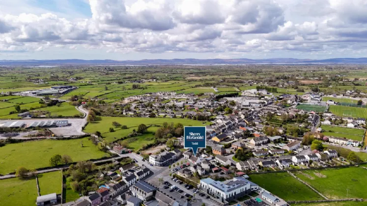 Photo of The Thatch Bar, Headford, Co. Galway