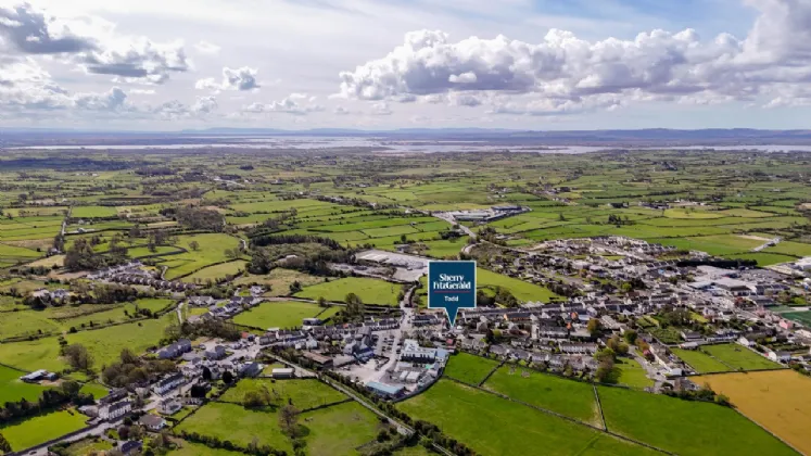 Photo of The Thatch Bar, Headford, Co. Galway