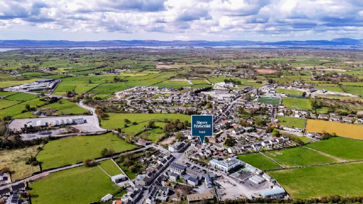 Photo of The Thatch Bar, Headford, Co. Galway