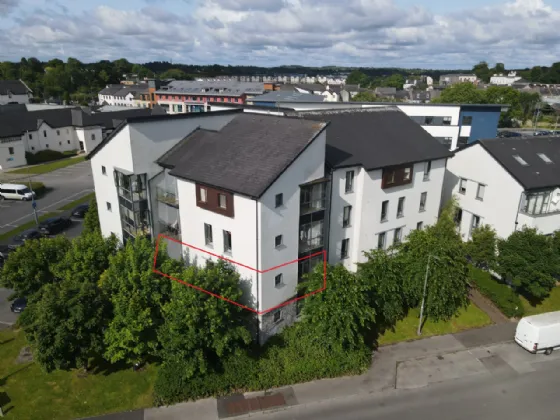 Photo of 6 The Pavillion, Central Park, Carrick-On-Shannon, Co. Leitrim, N41 RD73
