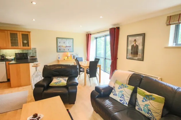 Photo of 6 The Pavillion, Central Park, Carrick-On-Shannon, Co. Leitrim, N41 RD73