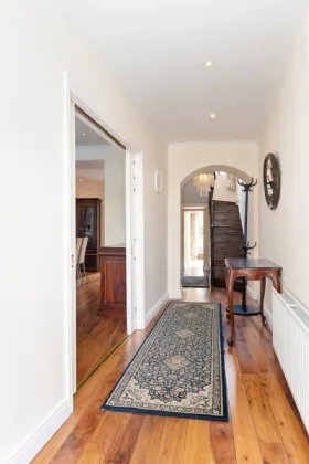 Photo of 1 Floraville, Brookvale Road, Donnybrook, Dublin 4, D04 W3V5