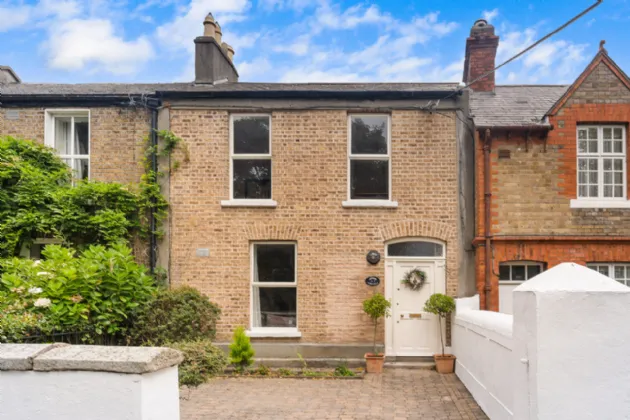 Photo of 1 Floraville, Brookvale Road, Donnybrook, Dublin 4, D04 W3V5