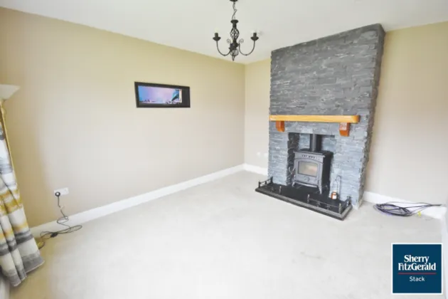 Photo of 15 Woodview, Listowel, Co Kerry, V31EE76