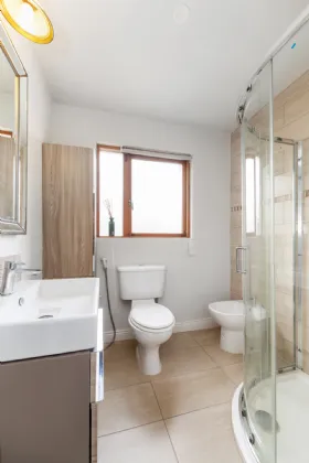 Photo of 42 Russell Place, Russell Square, Tallaght, Dublin 24, D24 R6F7