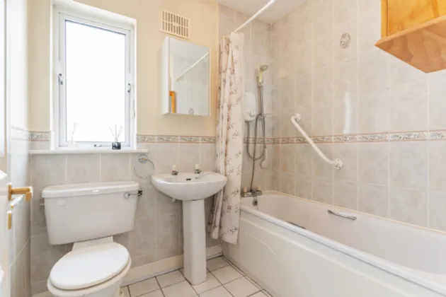 Photo of 3 Saint Andrew's Fairway, Lucan, Co.Dublin, K78 NY92