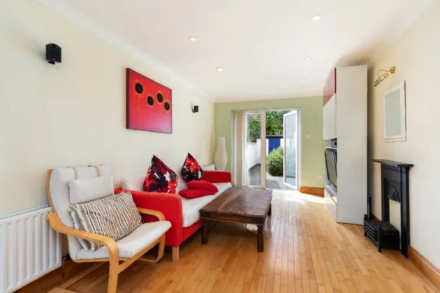 Photo of 17 Coolevin Road, Long Lane, Dublin 8, D08Y5N5