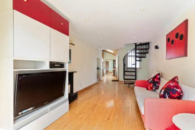 Photo of 17 Coolevin Road, Long Lane, Dublin 8, D08Y5N5