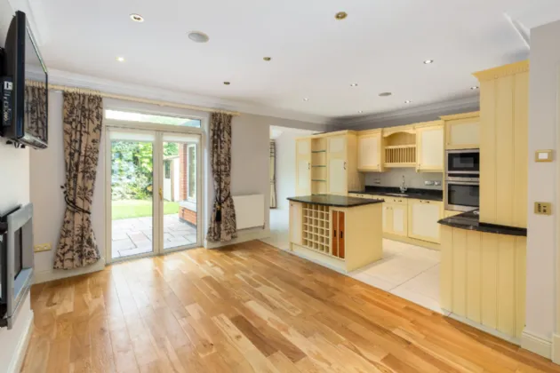 Photo of 3 Farmleigh Park, Castleknock, Dublin 15, D15 Y1T2