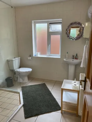 Photo of Roscommon Road, Athlone, Co Westmeath, N37 WT18