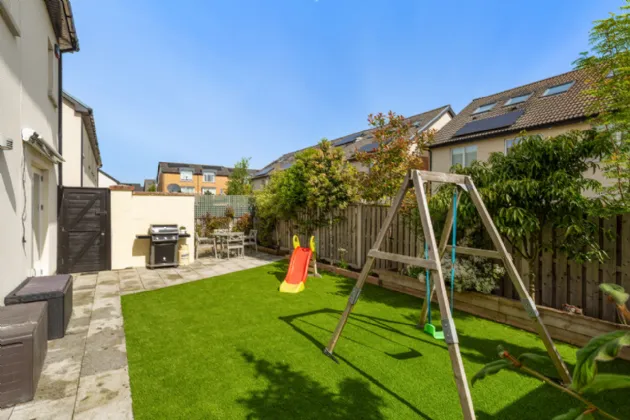 Photo of 4 Larkfield View, Clay Farm, Leopardstown, Dublin 18, D18W029