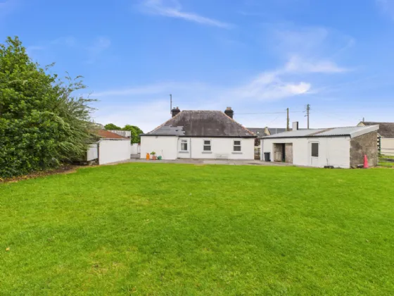 Photo of New Inn, Ballinasloe, Co. Galway, H53 X6X0