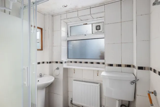 Photo of 2 Sydenham Villas, Putland Road, Bray, Co. Wicklow, A98 A8D3