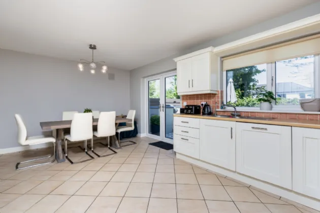 Photo of 2 Hillview, Whiterock Hill, Wexford, Y35 Y9P4