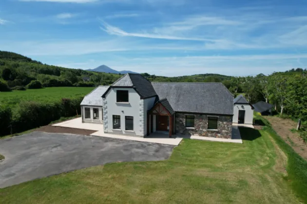 Photo of Cross, Kilmeena, Westport, Co Mayo, F28 DN47